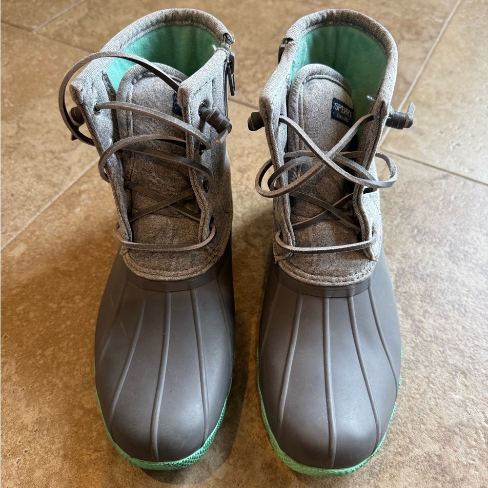 Sperry duck boots girls 4M